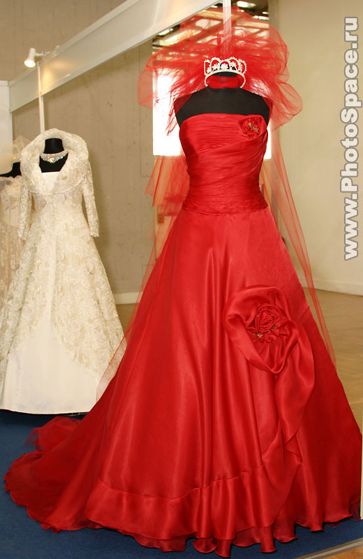 Свадебная мода 2004 2004